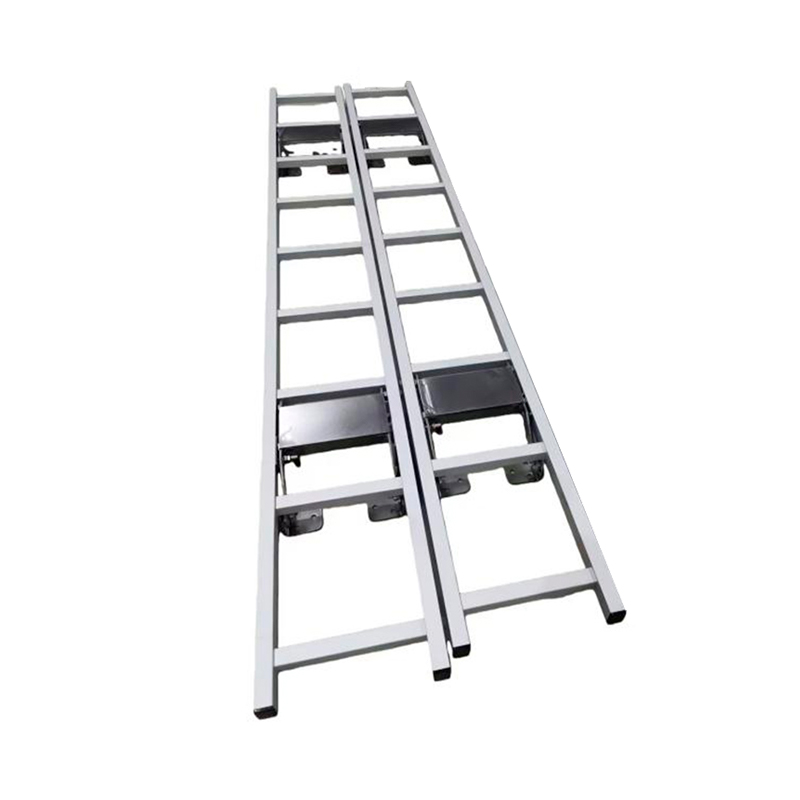Escalera de embarque plegable